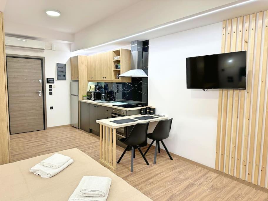 Oasis Luxury Apartments Eretria  Luaran gambar