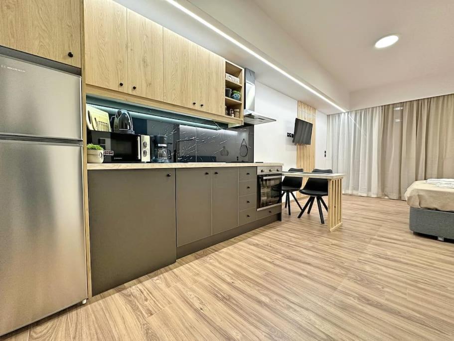 Oasis Luxury Apartments Eretria  Luaran gambar