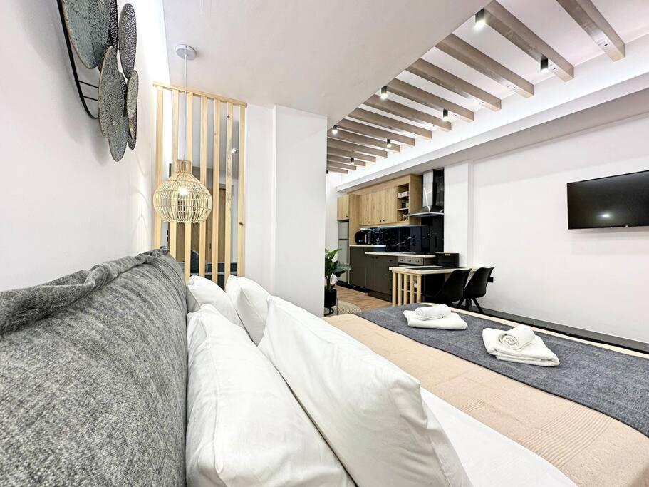 Oasis Luxury Apartments Eretria  Luaran gambar