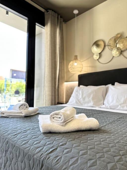 Oasis Luxury Apartments Eretria  Luaran gambar