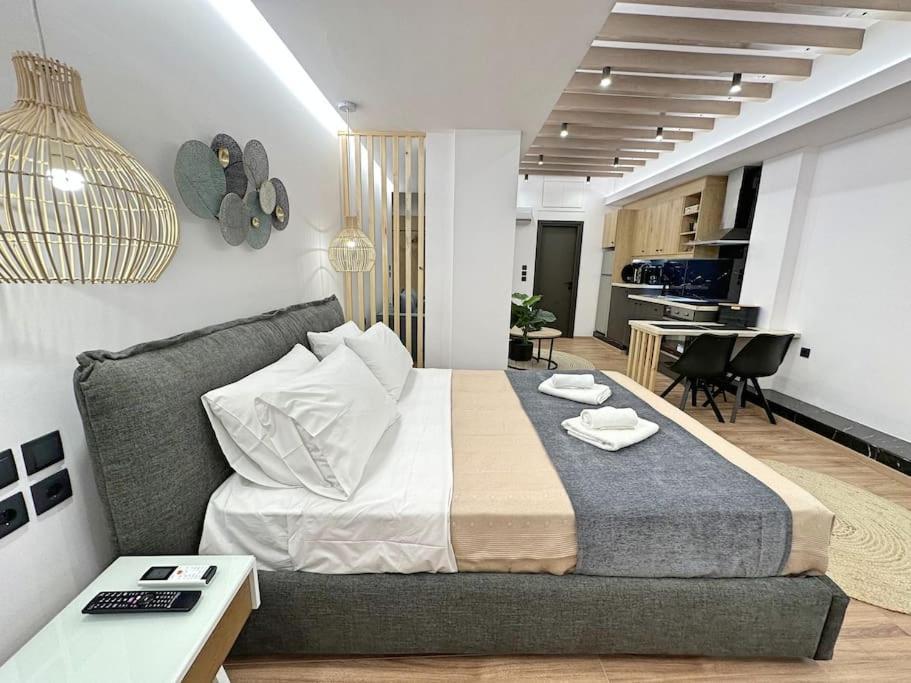 Oasis Luxury Apartments Eretria  Luaran gambar
